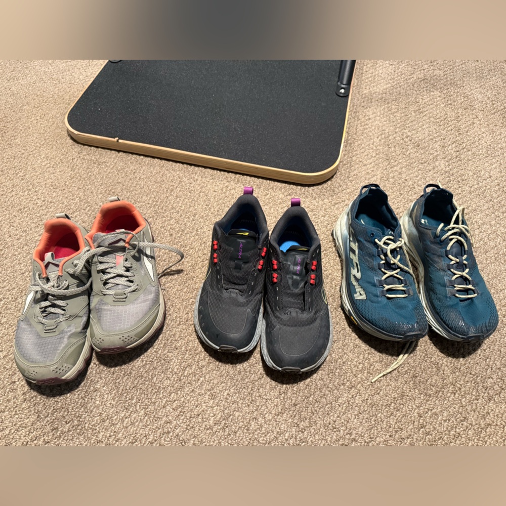 Lot of Altra Women’s Sneakers